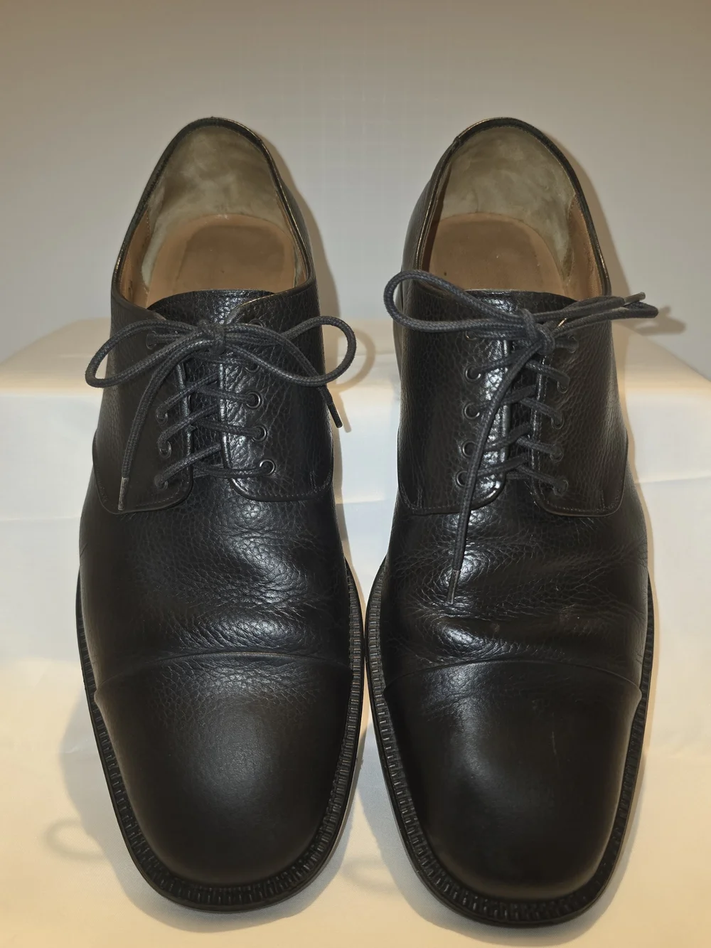Salvatore Ferragamo Black Leather Cap-Toe Derby Shoes